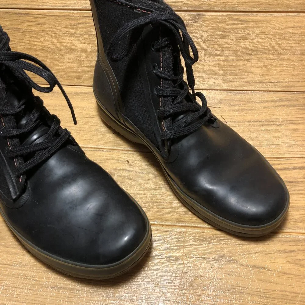 Sorel men black lace up boots, upper synthetic, wool lining, 13